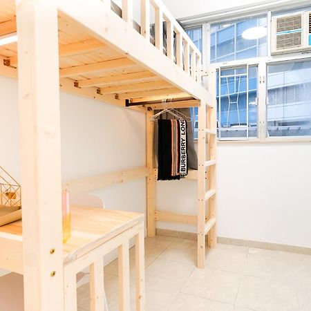 Shared Dormitory Wan Chai Road 187 هونغ كونغ المظهر الخارجي الصورة