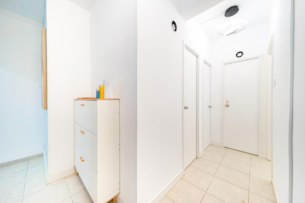 Shared Dormitory Wan Chai Road 187 هونغ كونغ المظهر الخارجي الصورة