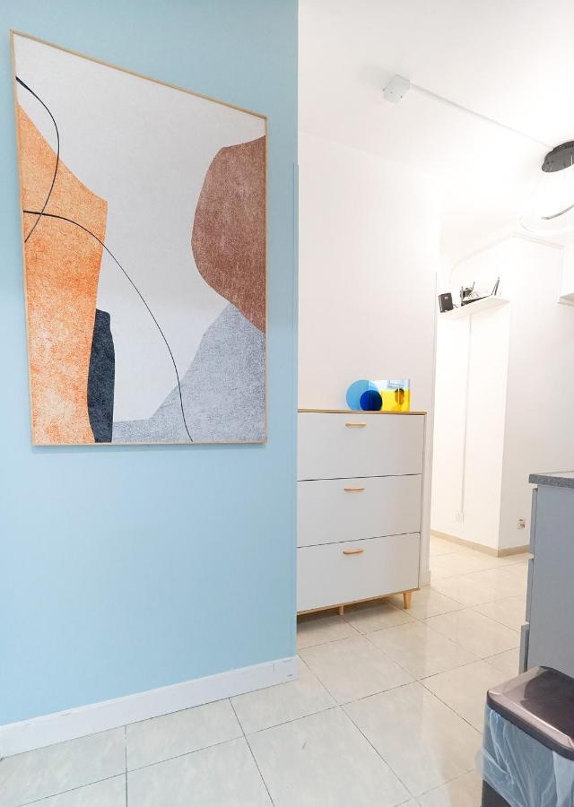 Shared Dormitory Wan Chai Road 187 هونغ كونغ المظهر الخارجي الصورة