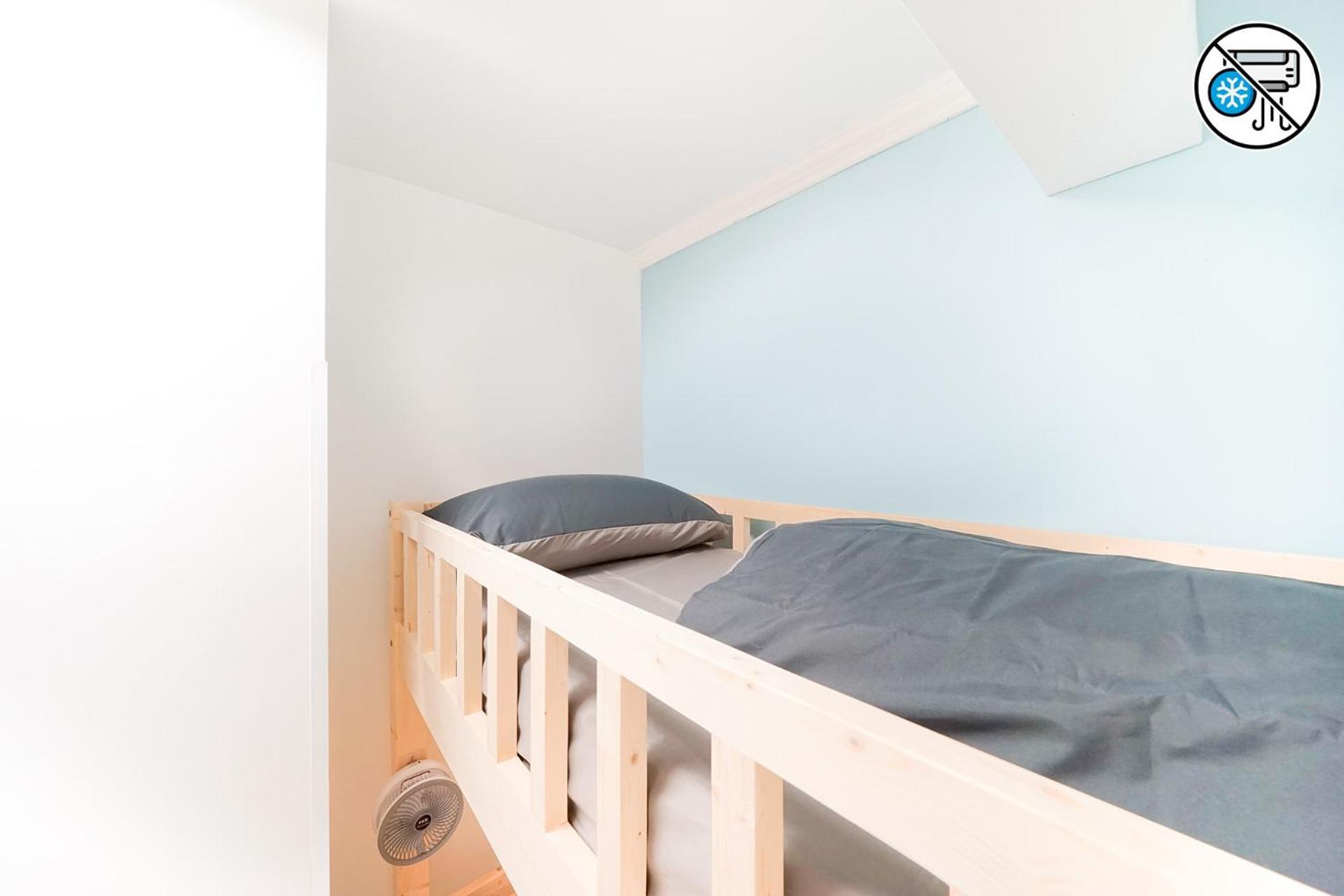 Shared Dormitory Wan Chai Road 187 هونغ كونغ المظهر الخارجي الصورة